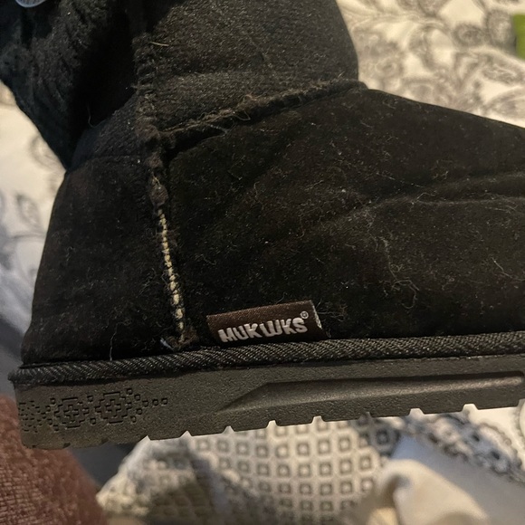 Ugg style boots - Picture 3 of 5